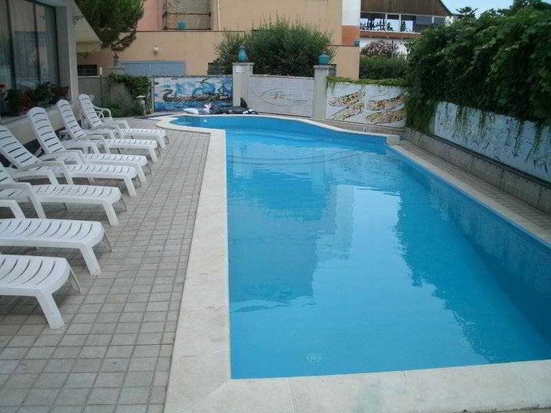Hotel Garden Albissola Marina Esterno foto