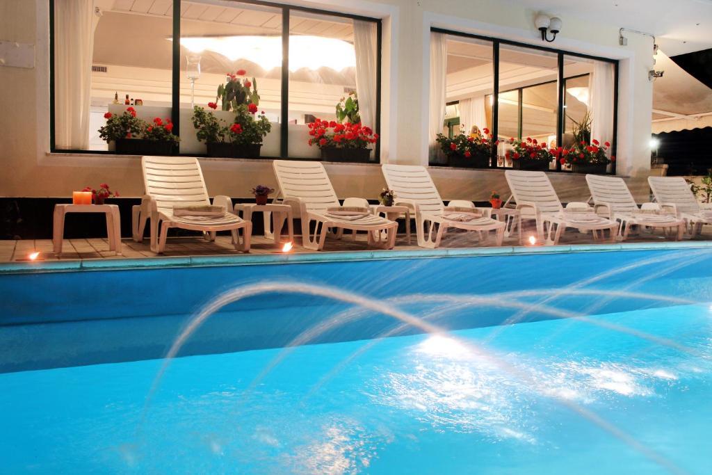 Hotel Garden Albissola Marina Esterno foto